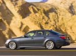 BMW 550i Sedan 2005 года (US)